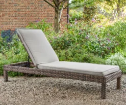 Broyhill Eagle Brooke All-Weather Wicker Cushioned Chaise Lounger -Garden Oasis 810459548 1