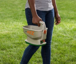 Wizz Spreader -Garden Oasis 810543488 7