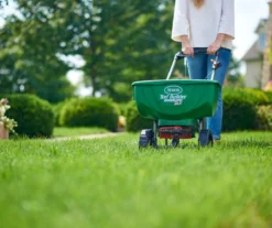 Turf Builder EdgeGuard DLX Broadcast Spreader -Garden Oasis 810543503 8