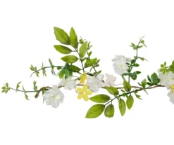 Northlight 4' White Floral & Foliage Garland -Garden Oasis 810574580 2