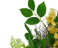 20" Ranunculus, Rose & Berry Wreath -Garden Oasis 810574643 3