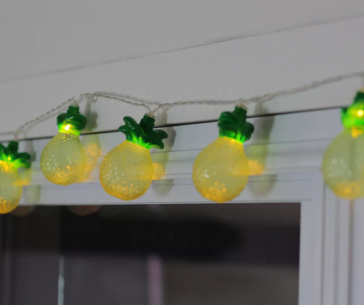 Northlight Green Pineapple LED Wide Angle Light Set, 10-Lights 3 Northlight Green Pineapple LED Wide Angle Light Set, 10-Lights - Image 2